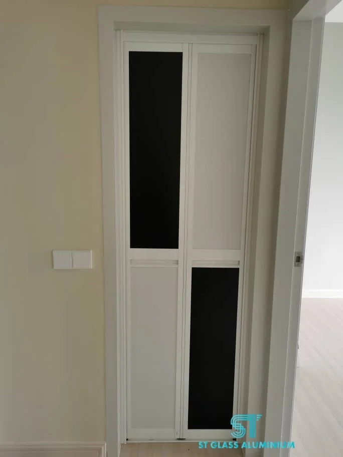 Toilet Bifold Door