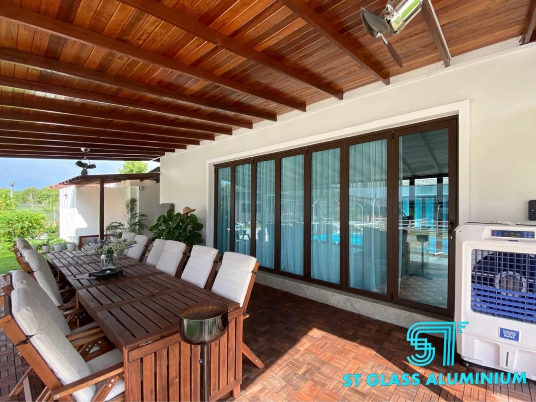 Folding Door