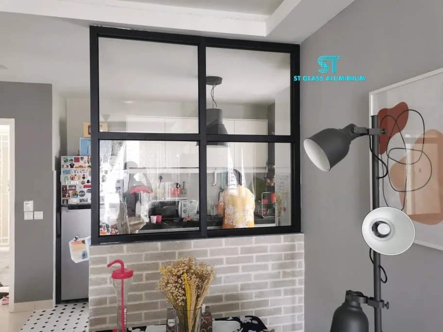 Fixed Glass