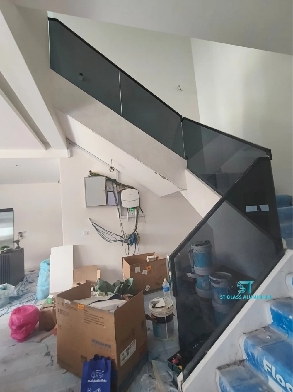 Euro Grey Frameless Glass Staircase
