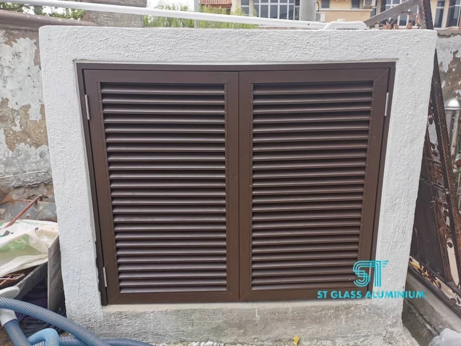 Louvred Door