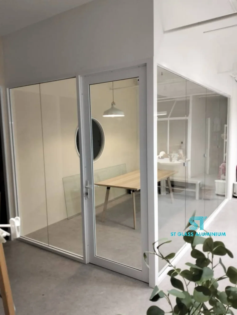 Office Glass Partition