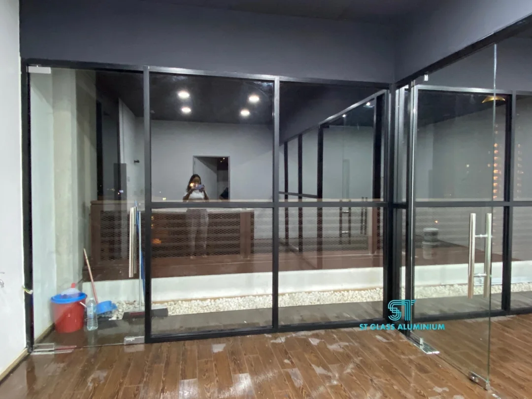 Office Glass Partitions