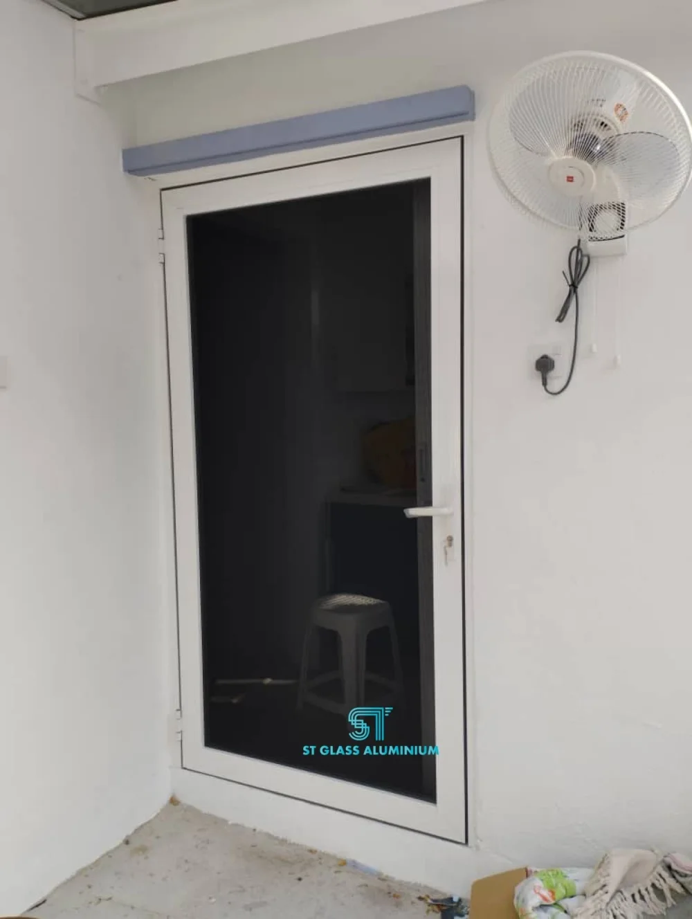 Swing Door Mesh
