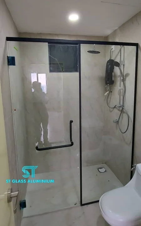 Shower Screen