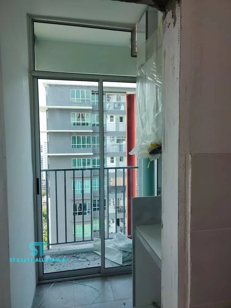 Sliding Door