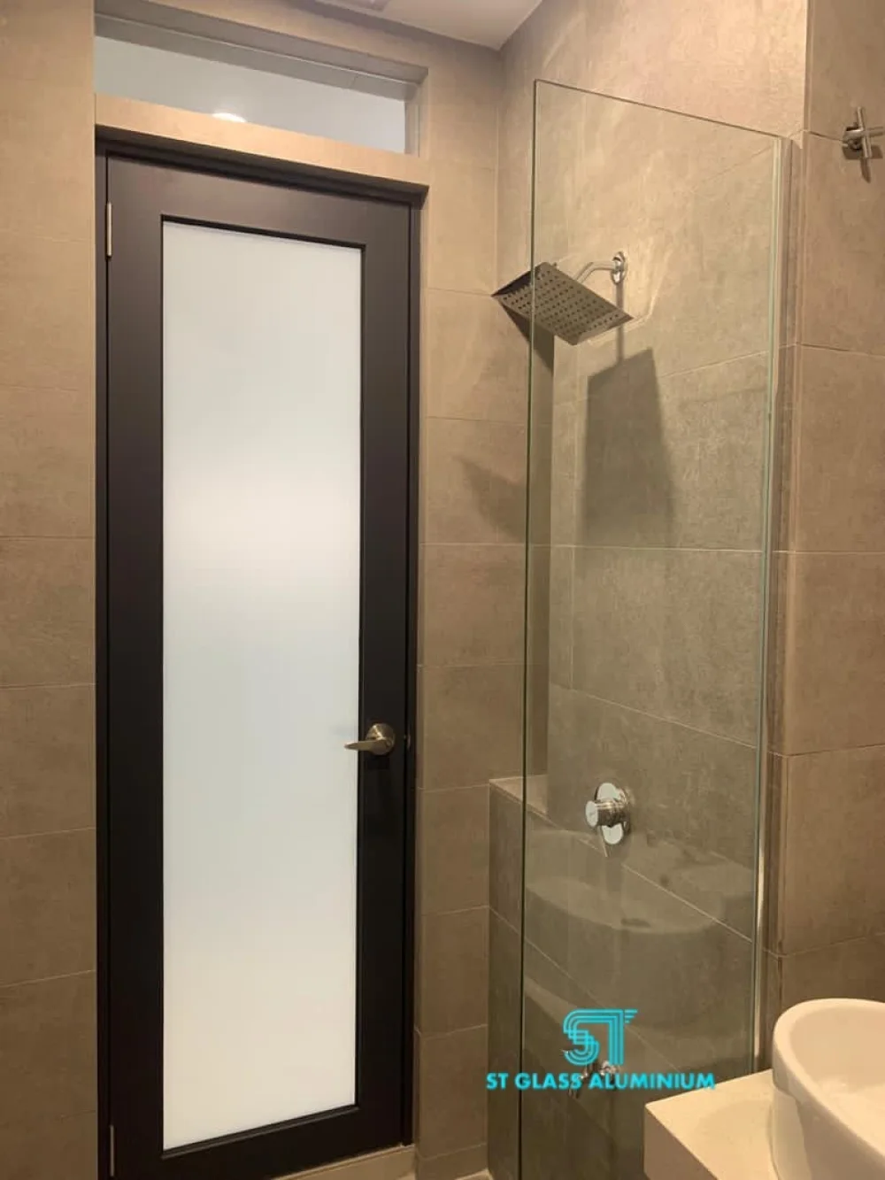 Swing Door