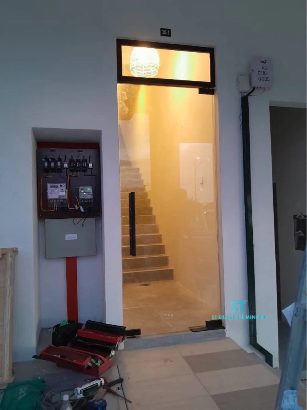 Tempered Glass Door