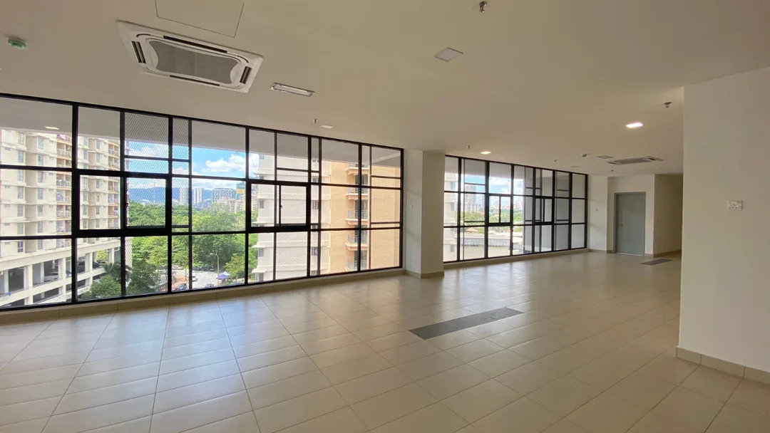 Aluminium and glass installation, Ampang municipal project — photo 4