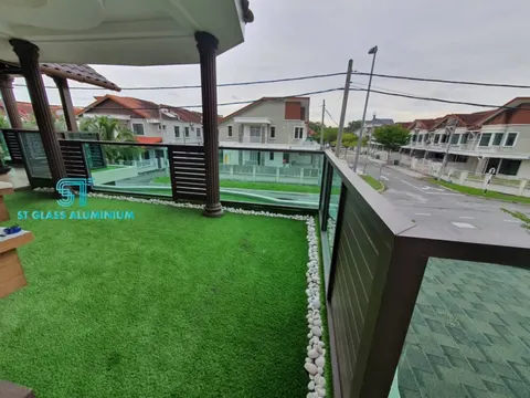 Balcony Glass & Aluminium Holo — Balcony Glass Railing by ST Glass Aluminium thumbnail 5