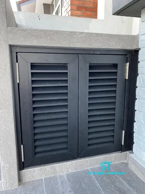 Louvred Door