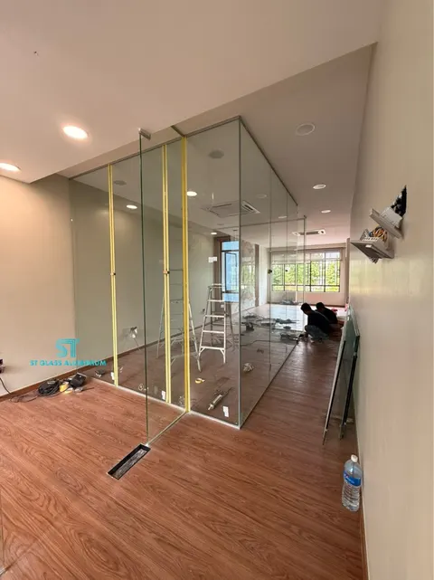Frameless - Office Glass Partition — Office Glass Partition by ST Glass Aluminium thumbnail 2