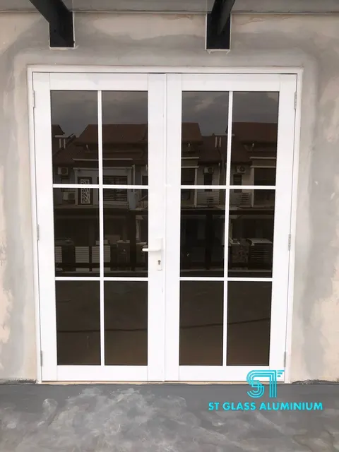 Swing Door