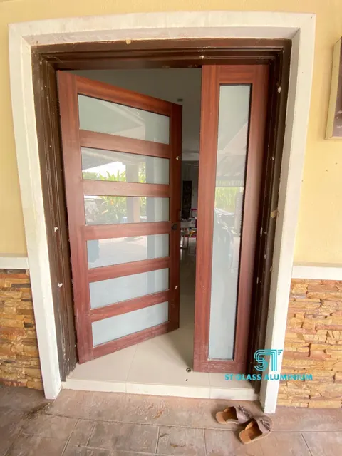Swing Door — Swing Door by ST Glass Aluminium thumbnail 1
