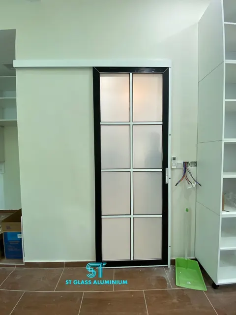 Hanging Sliding Door