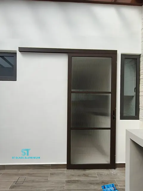 Hanging Sliding Door