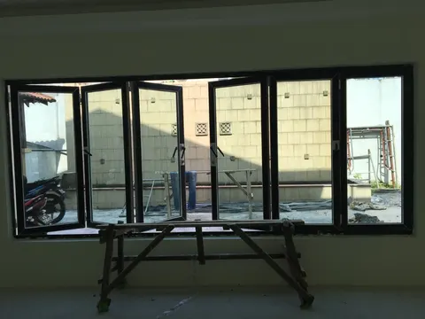 MultiPoint Window — Window Series by ST Glass Aluminium thumbnail 2