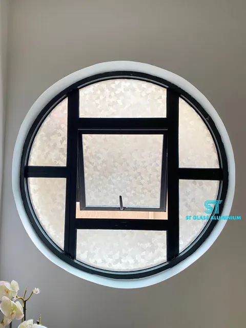 Round Top Hung Window — Window Series by ST Glass Aluminium thumbnail 3
