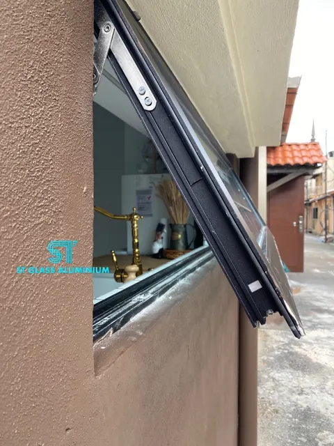 Top Hung Window — Window Series by ST Glass Aluminium thumbnail 4